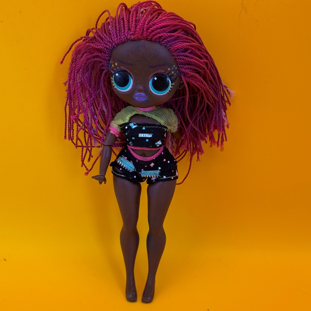 MGA Entertainment OMG Dance Virtuelle Fashion Doll